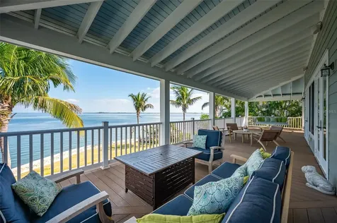 526 56th Street Holmes Beach FL 34217