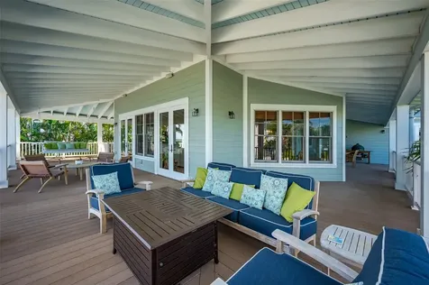 526 56th Street Holmes Beach FL 34217
