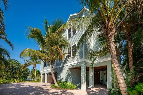 526 56th Street Holmes Beach FL 34217