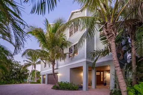 526 56th Street Holmes Beach FL 34217
