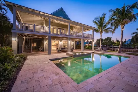 526 56th Street Holmes Beach FL 34217
