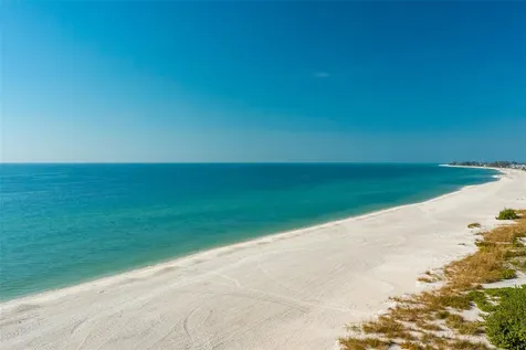 526 56th Street Holmes Beach FL 34217