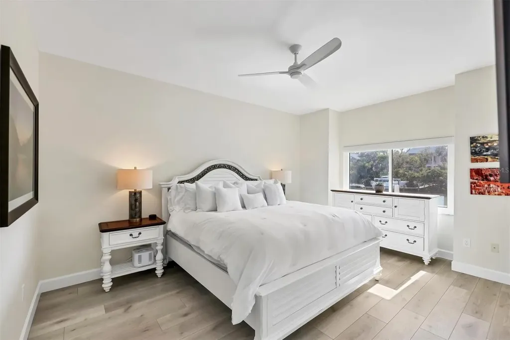 862 Hudson Avenue Sarasota FL 34236