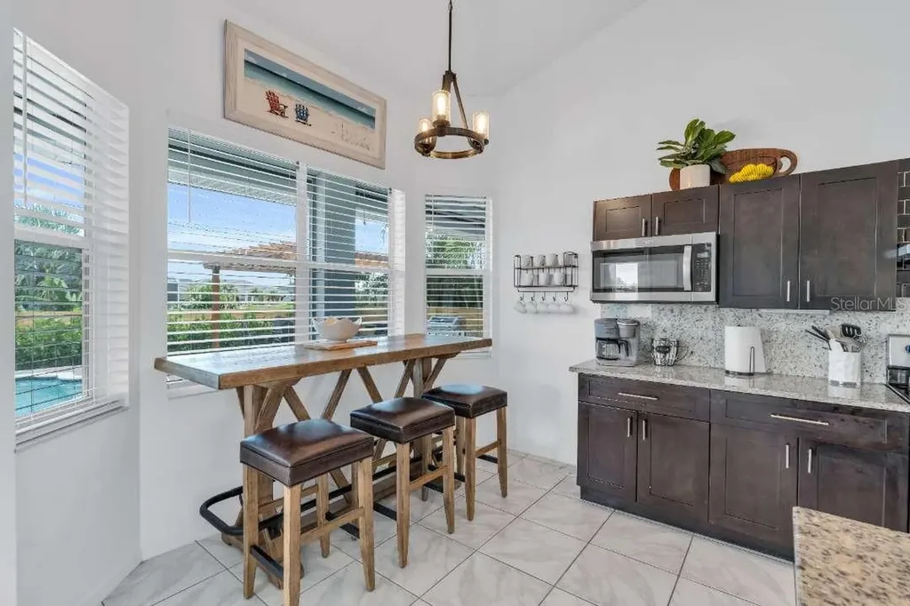 1720 SW 49th Lane Cape Coral FL 33914