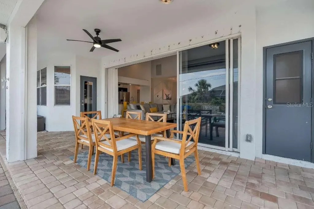 1720 SW 49th Lane Cape Coral FL 33914