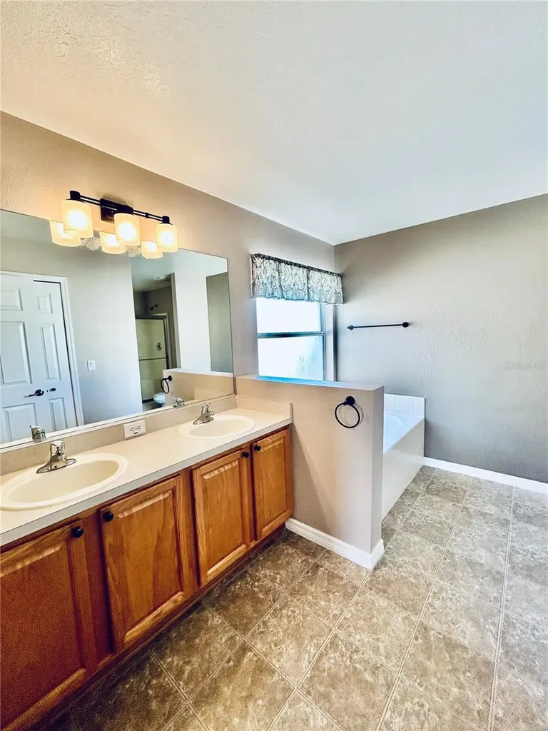 2514 NE 30th Avenue Ocala FL 34470