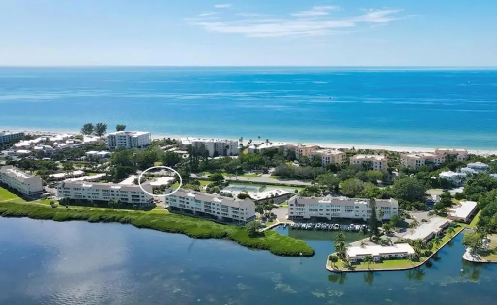 4860 Gulf Of Mexico Drive Longboat Key FL 34228
