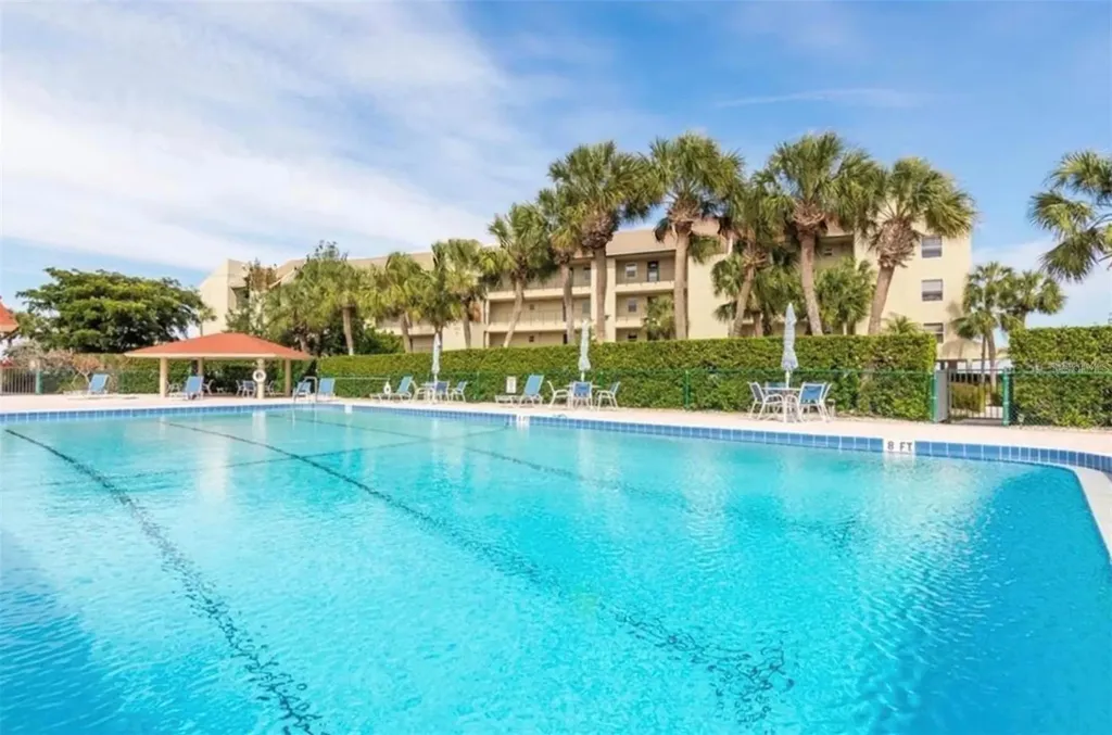 4860 Gulf Of Mexico Drive Longboat Key FL 34228