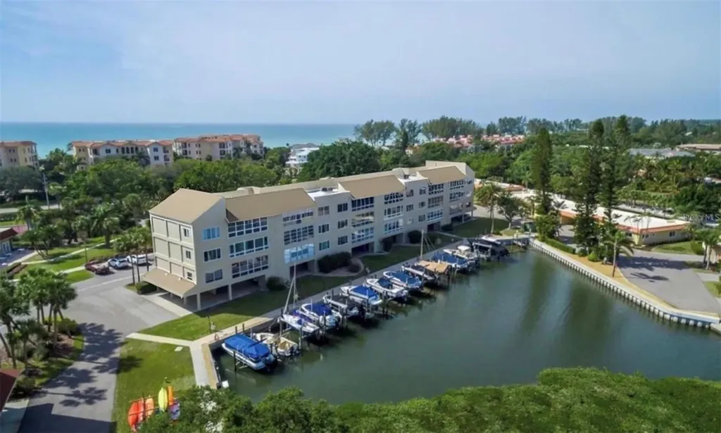 4860 Gulf Of Mexico Drive Longboat Key FL 34228