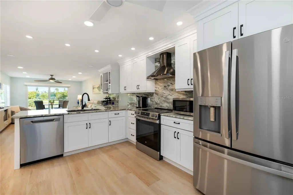 4860 Gulf Of Mexico Drive Longboat Key FL 34228