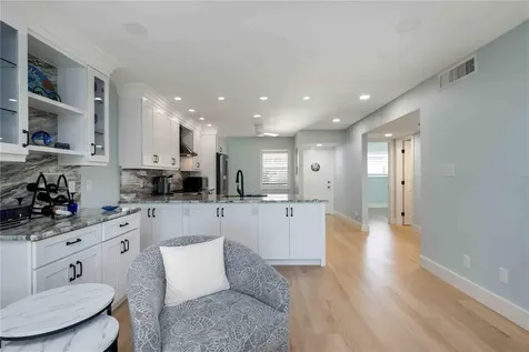 4860 Gulf Of Mexico Drive Longboat Key FL 34228