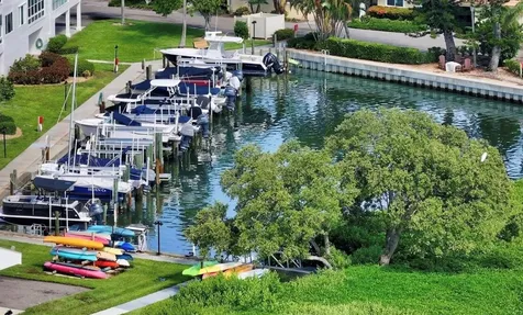 4860 Gulf Of Mexico Drive Longboat Key FL 34228