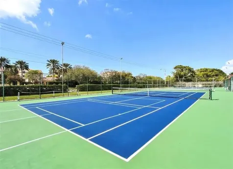 4860 Gulf Of Mexico Drive Longboat Key FL 34228