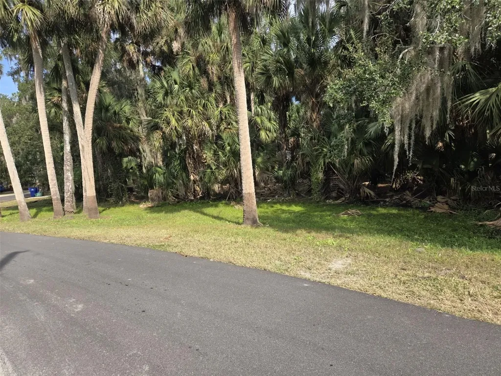 447 Warrior Trail Deltona FL 32725