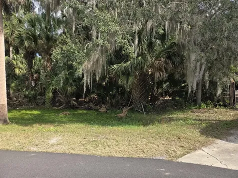 447 Warrior Trail Deltona FL 32725