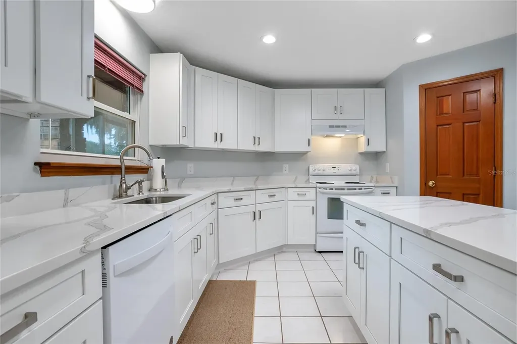 378 Glenwood Road Deland FL 32720