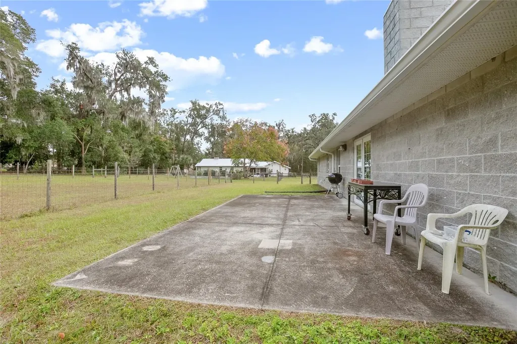 420 Glenwood Road Deland FL 32720