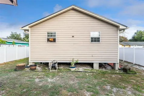 320 N. New Hampshire Apopka FL 32712