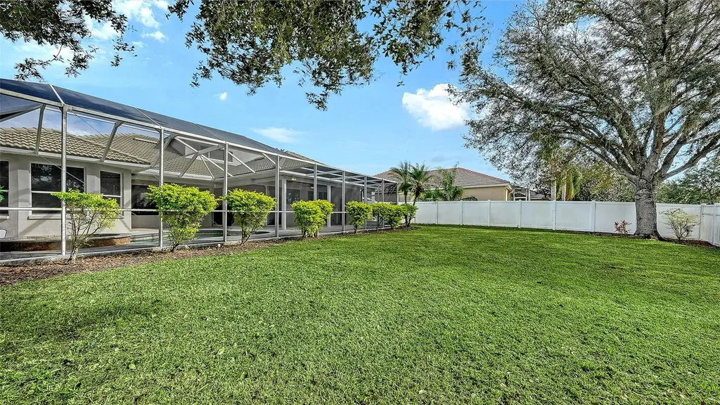 12202 Lobelia Terrace Lakewood Ranch FL 34202