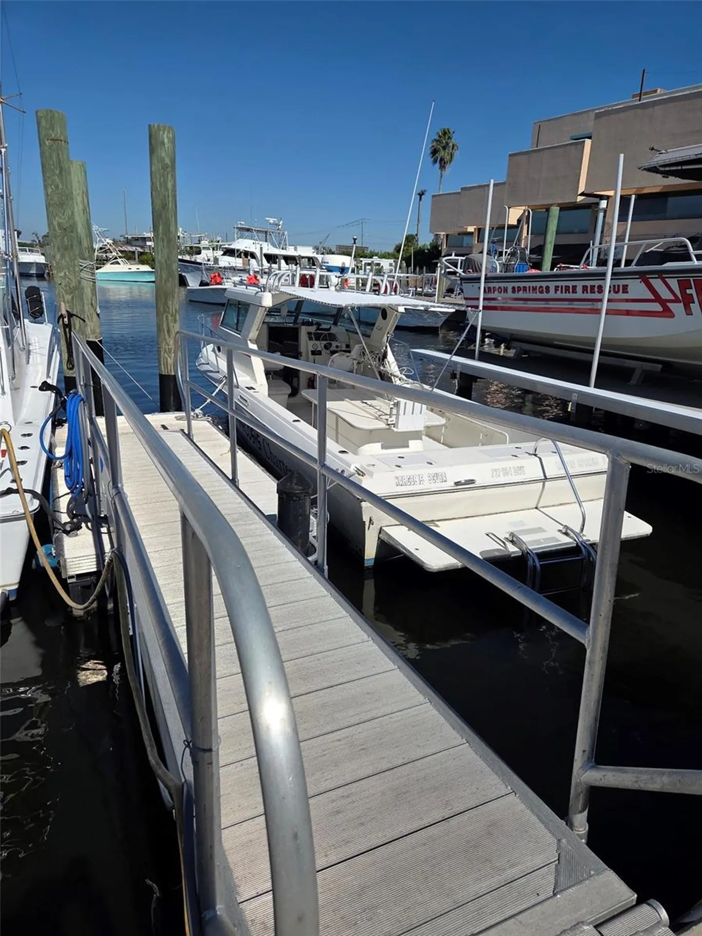 528 E Tarpon Avenue Tarpon Springs FL 34689