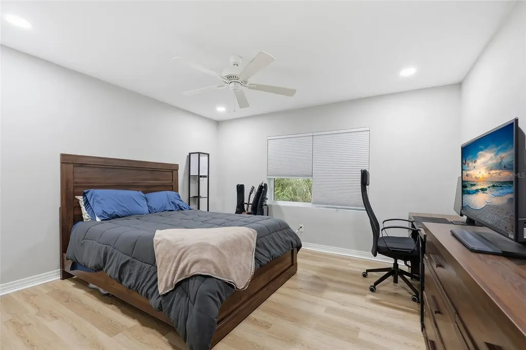1417 NW 17th Street Gainesville FL 32605