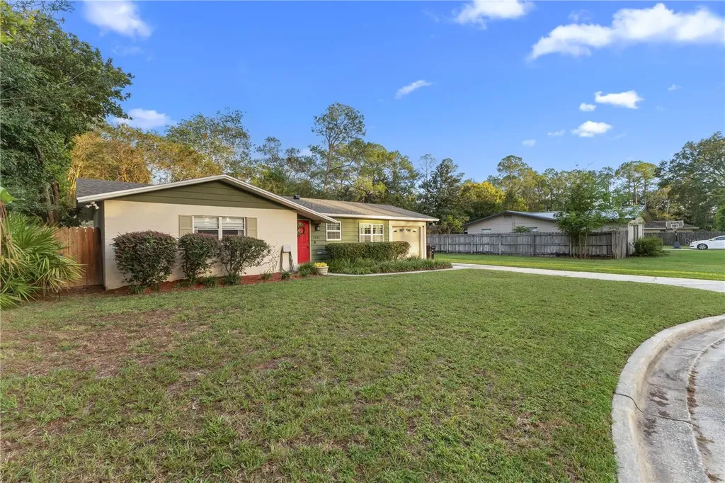 5631 NW 25th Terrace Gainesville FL 32653