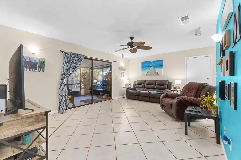 5631 NW 25th Terrace Gainesville FL 32653