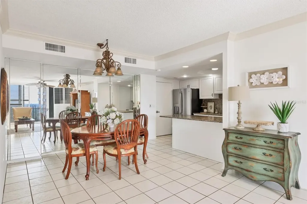 1212 Benjamin Franklin Drive Sarasota FL 34236