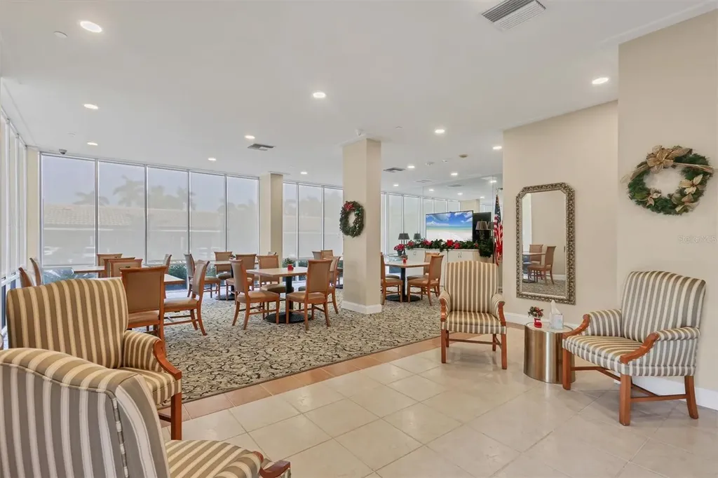 1212 Benjamin Franklin Drive Sarasota FL 34236