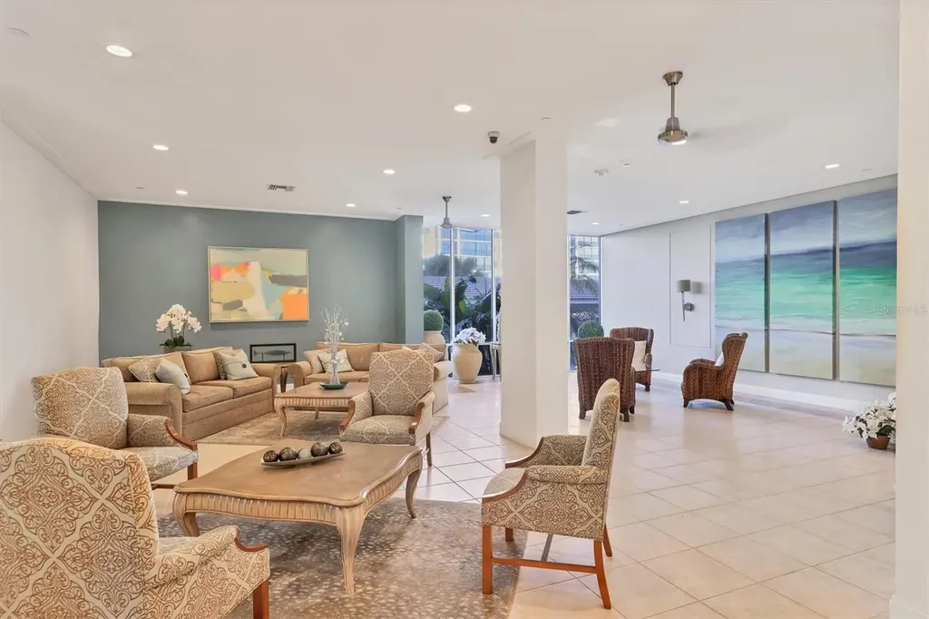 1212 Benjamin Franklin Drive Sarasota FL 34236