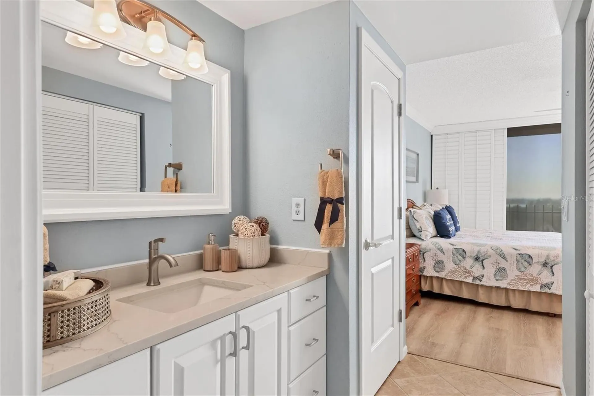 1212 Benjamin Franklin Drive Sarasota FL 34236