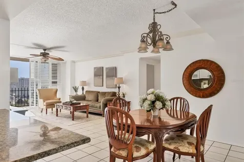 1212 Benjamin Franklin Drive Sarasota FL 34236