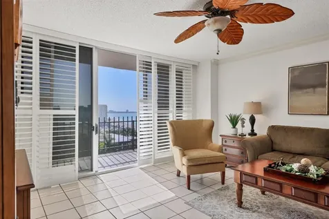 1212 Benjamin Franklin Drive Sarasota FL 34236