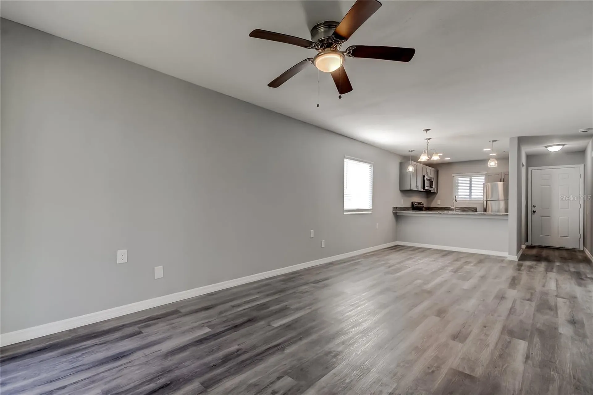 39132 County Road 54 Zephyrhills FL 33542