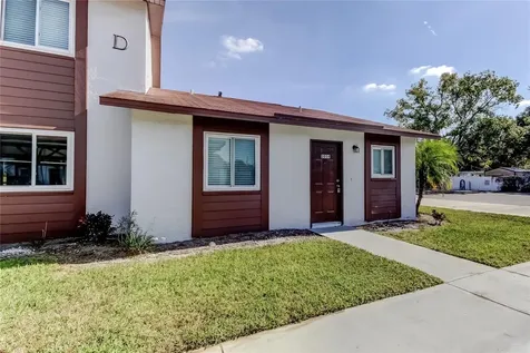 39132 County Road 54 Zephyrhills FL 33542