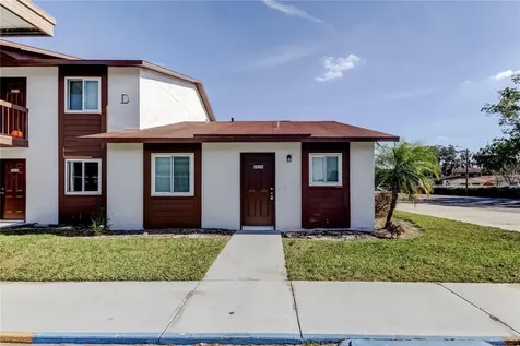 39132 County Road 54 Zephyrhills FL 33542