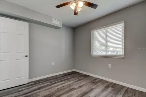 39132 County Road 54 Zephyrhills FL 33542