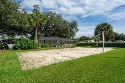 39132 County Road 54 Zephyrhills FL 33542