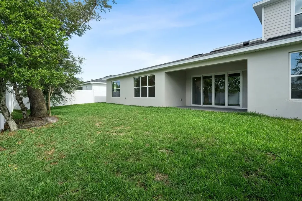 9268 Eagles Perch Place Orlando FL 32825