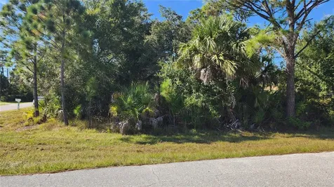 12062 Coleman Avenue Port Charlotte FL 33981