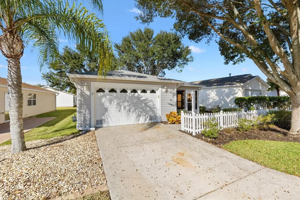 428 Canterbury Court The Villages FL 32162