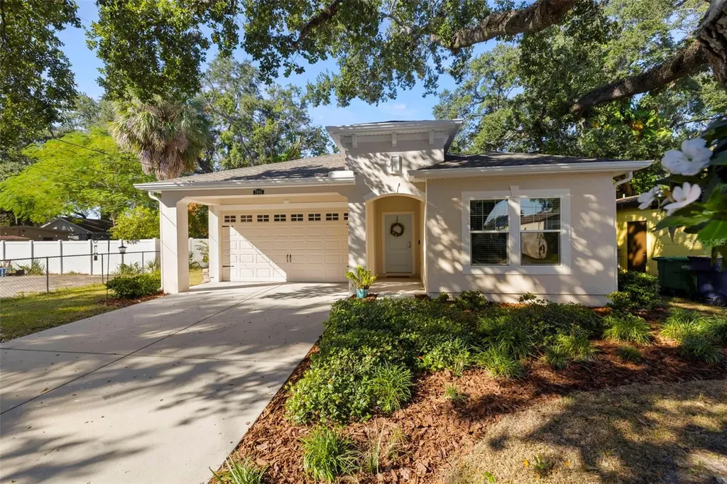 3906 N Lynn Avenue Tampa FL 33603