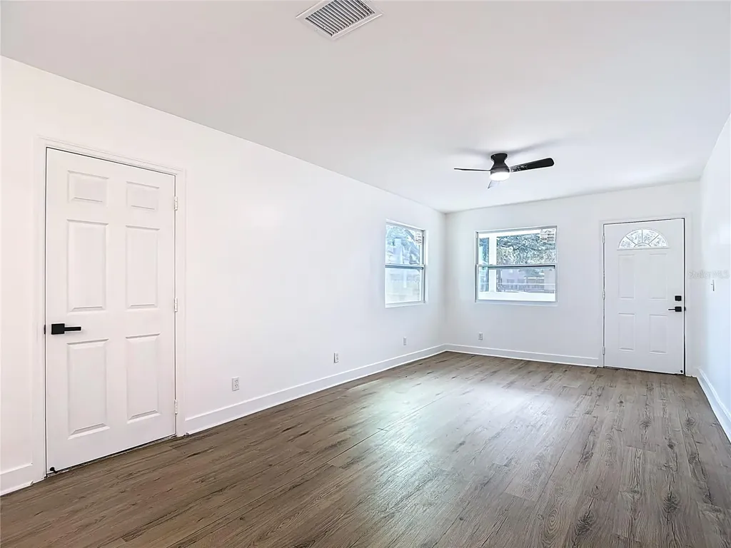 402 E Virginia Avenue Tampa FL 33603
