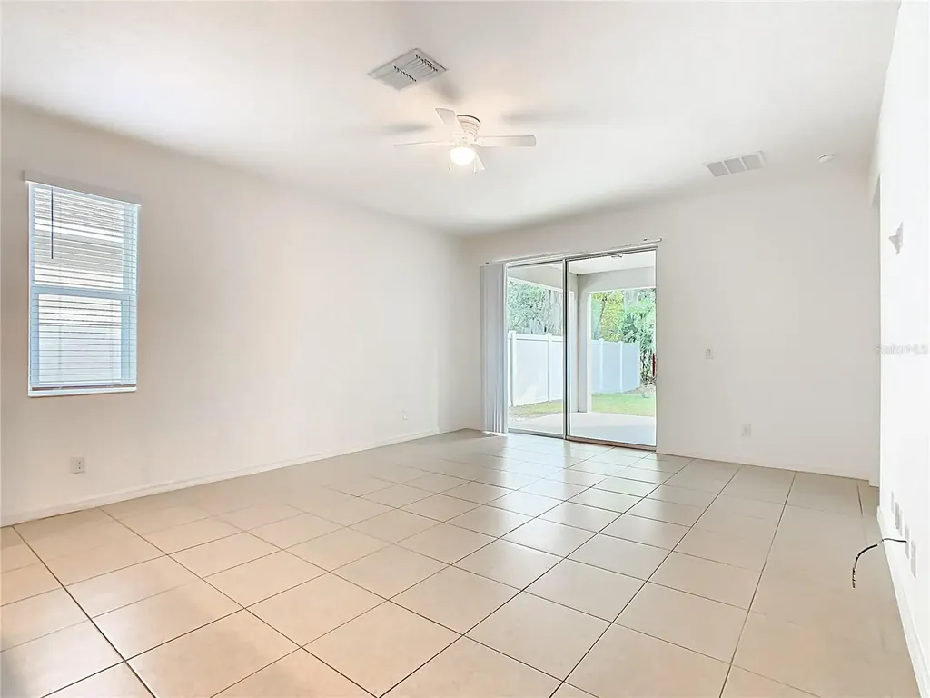 806 Benjamin Trail Davenport FL 33837