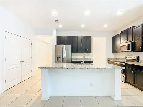 806 Benjamin Trail Davenport FL 33837