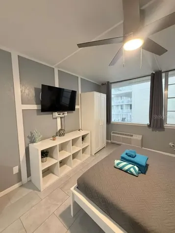 1233 S Atlantic Avenue Daytona Beach FL 32118