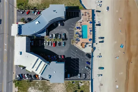1233 S Atlantic Avenue Daytona Beach FL 32118