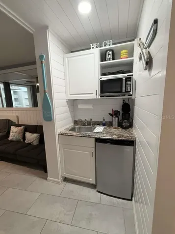 1233 S Atlantic Avenue Daytona Beach FL 32118