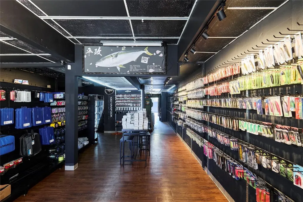 1834 Tamiami Trail Bradenton FL 34205