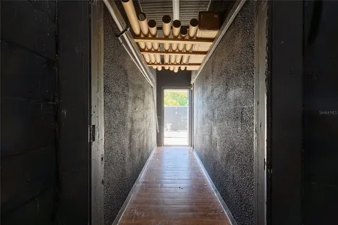 1834 Tamiami Trail Bradenton FL 34205